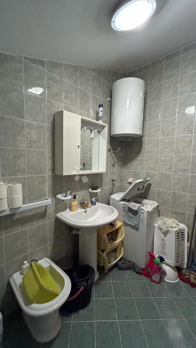 Stanovanje Štinjan, Pula, 64,28m2