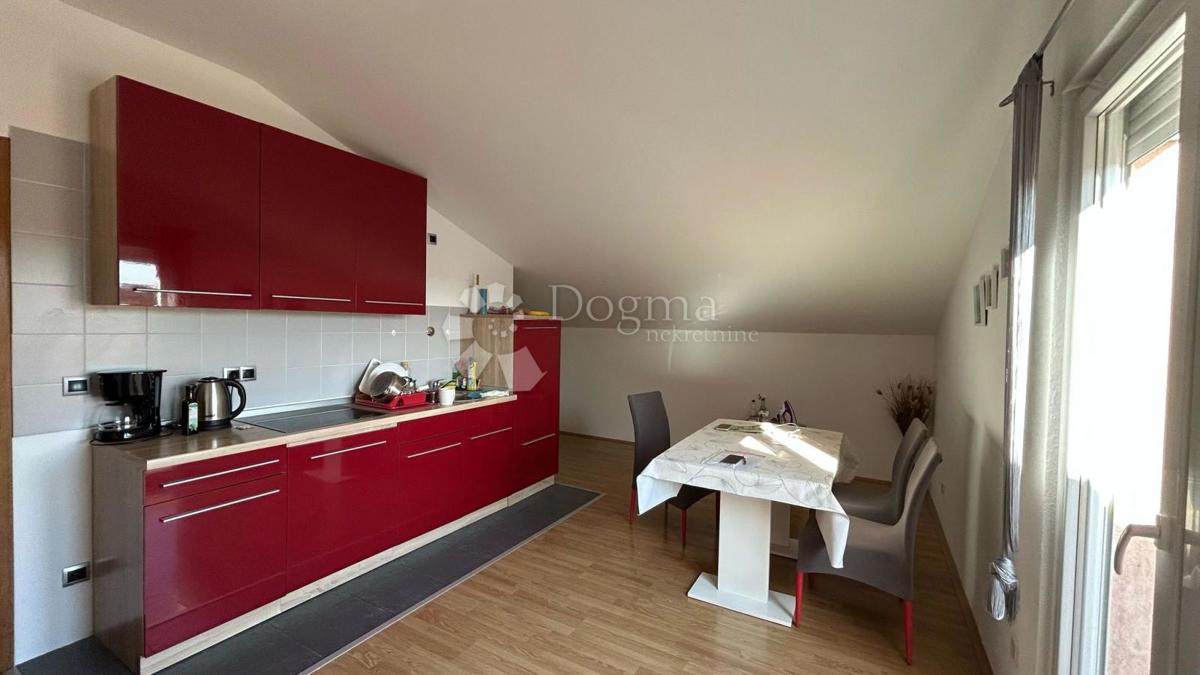 Stanovanje Štinjan, Pula, 64,28m2
