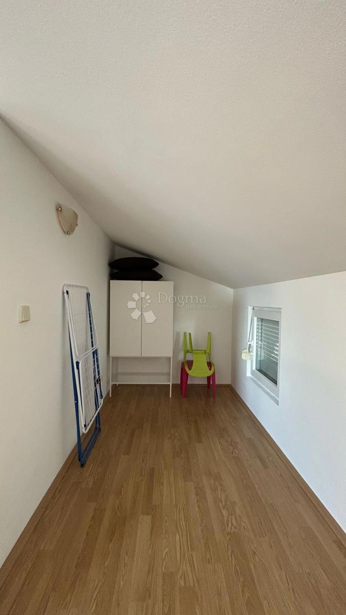 Stanovanje Štinjan, Pula, 64,28m2