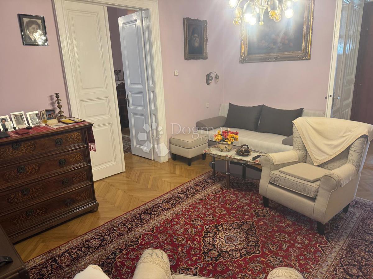 Stanovanje Donji grad, Donji Grad, 250m2