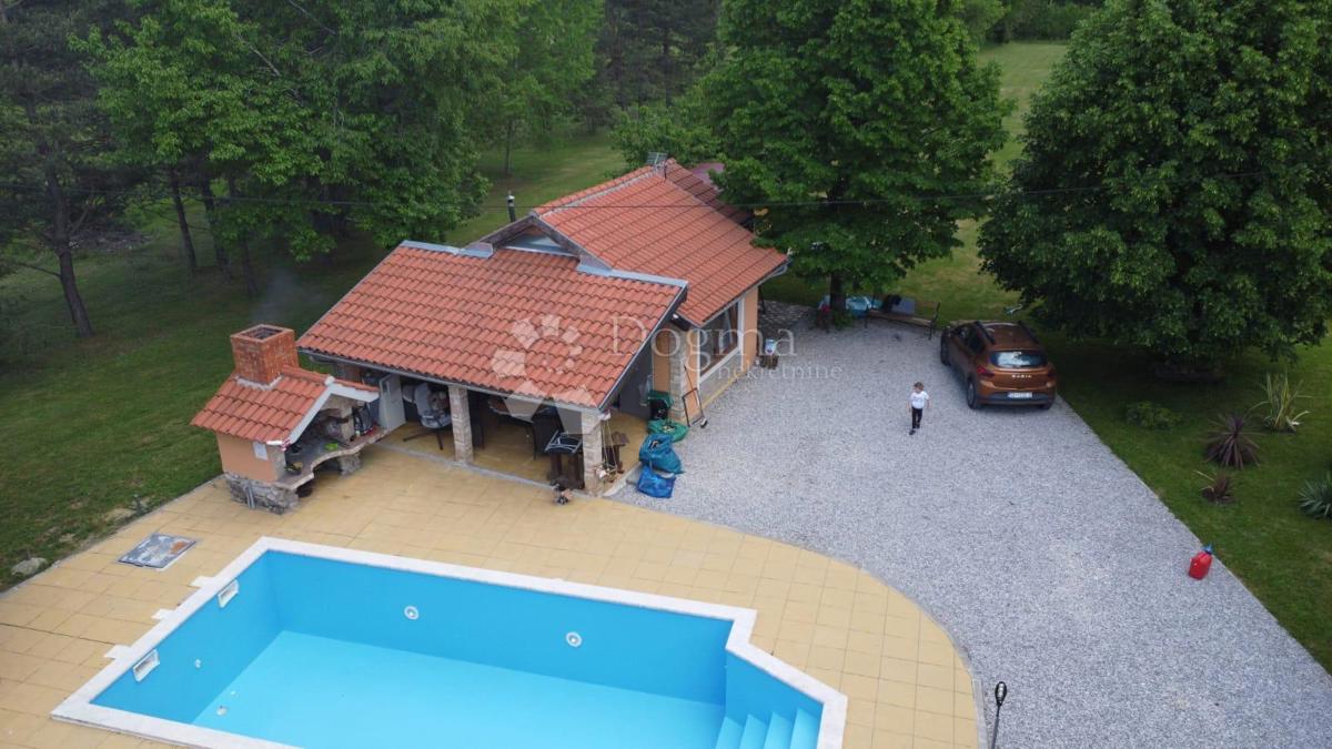 Hiša Kruškovac, Gospić - Okolica, 200m2
