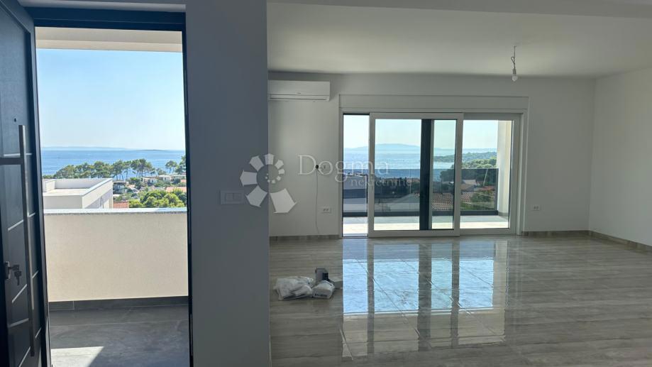 Stanovanje Banjol, Rab, 130m2