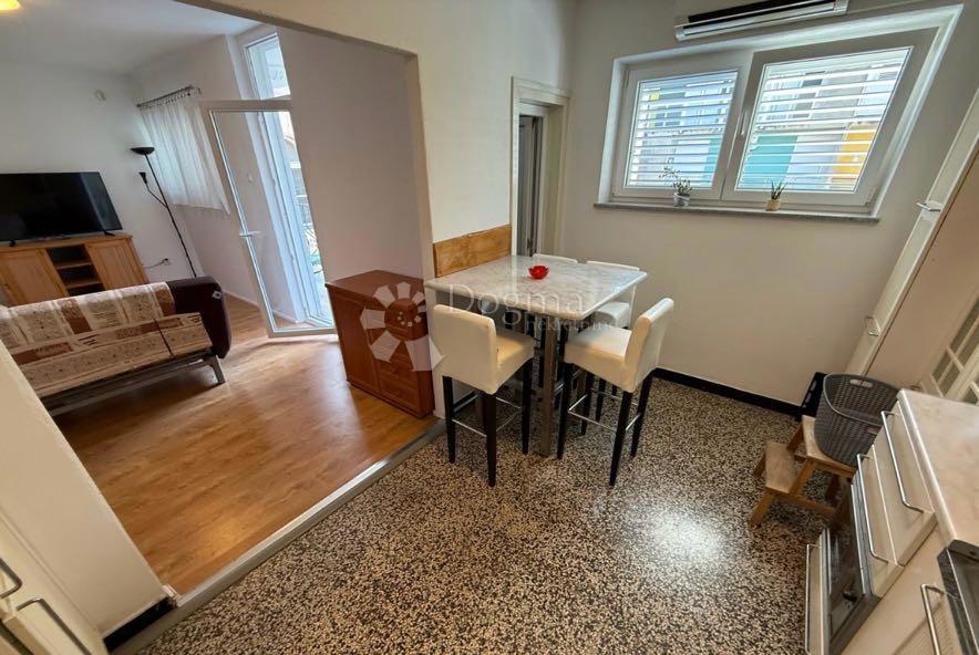 Stanovanje Poluotok, Zadar, 60m2