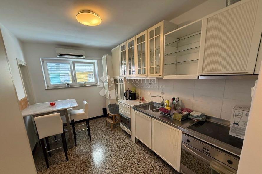 Stanovanje Poluotok, Zadar, 60m2