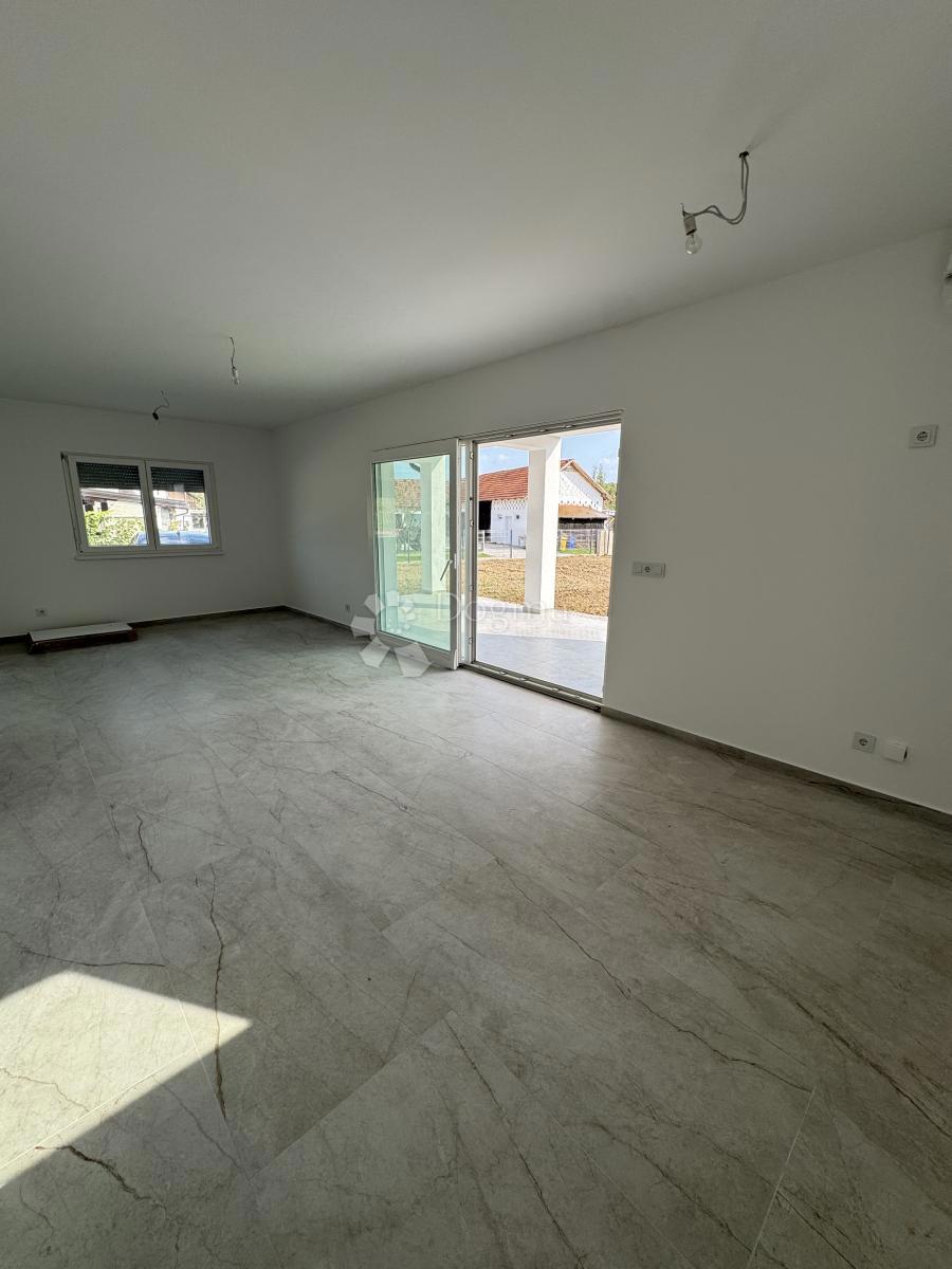Hiša Lukavec, Velika Gorica - Okolica, 99m2