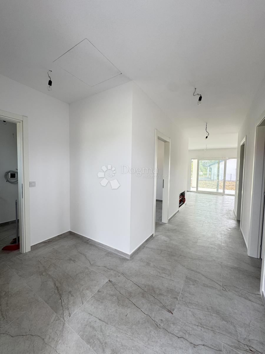 Hiša Lukavec, Velika Gorica - Okolica, 99m2