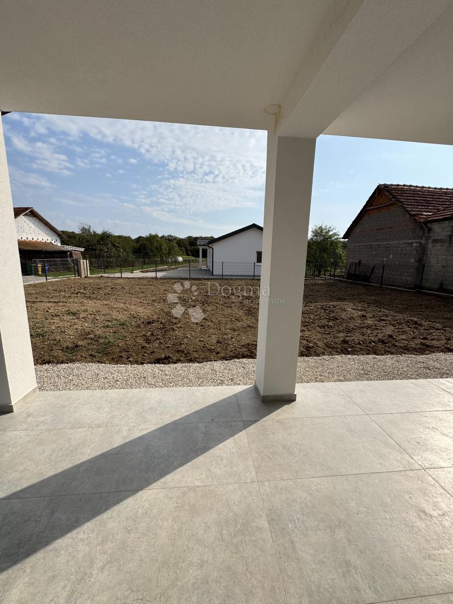Hiša Lukavec, Velika Gorica - Okolica, 99m2
