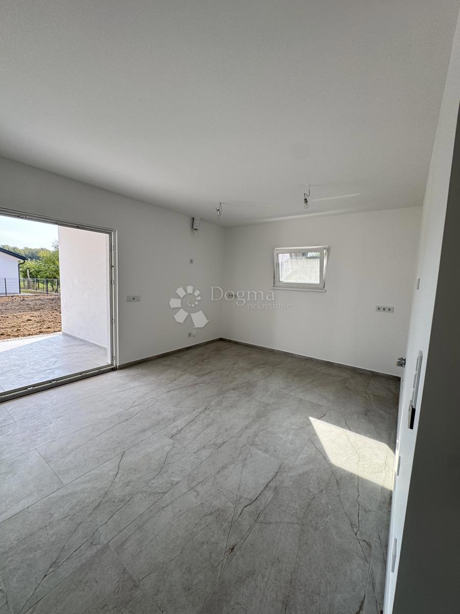 Hiša Lukavec, Velika Gorica - Okolica, 99m2