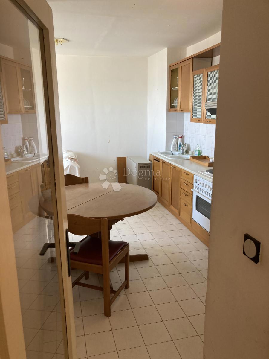 Stanovanje Bioci, Šibenik, 51,50m2
