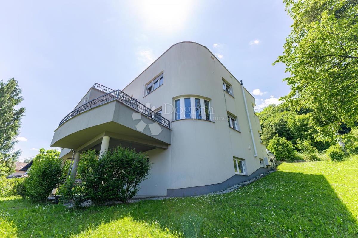 Hiša Vrhovčak, Samobor - Okolica, 353,41m2