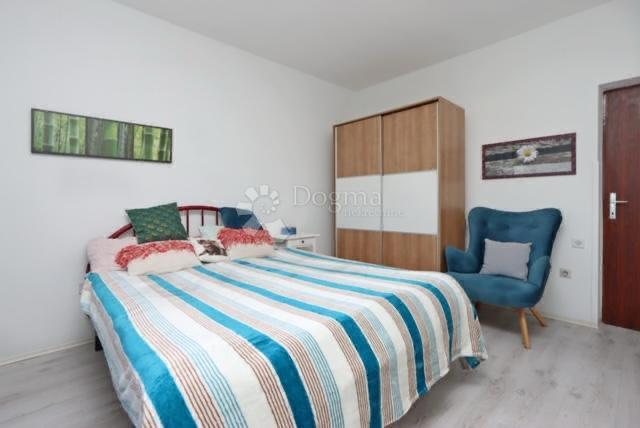 Hiša Trinajstići, Kastav, 399m2