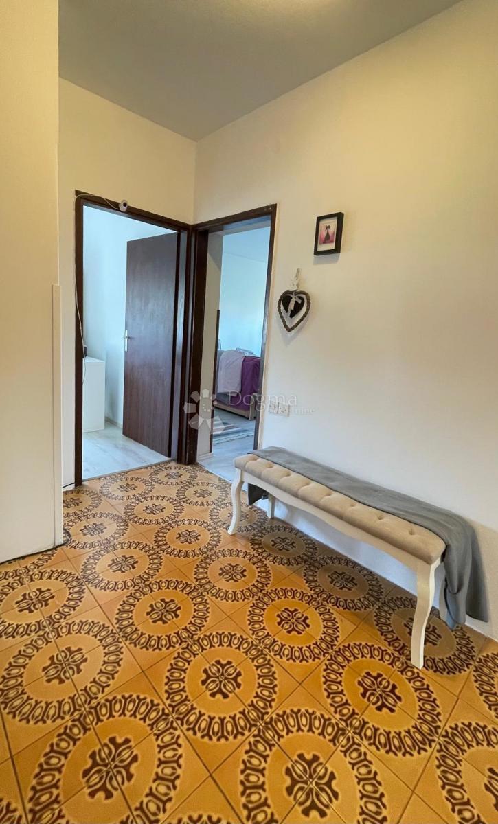 Hiša Trinajstići, Kastav, 399m2