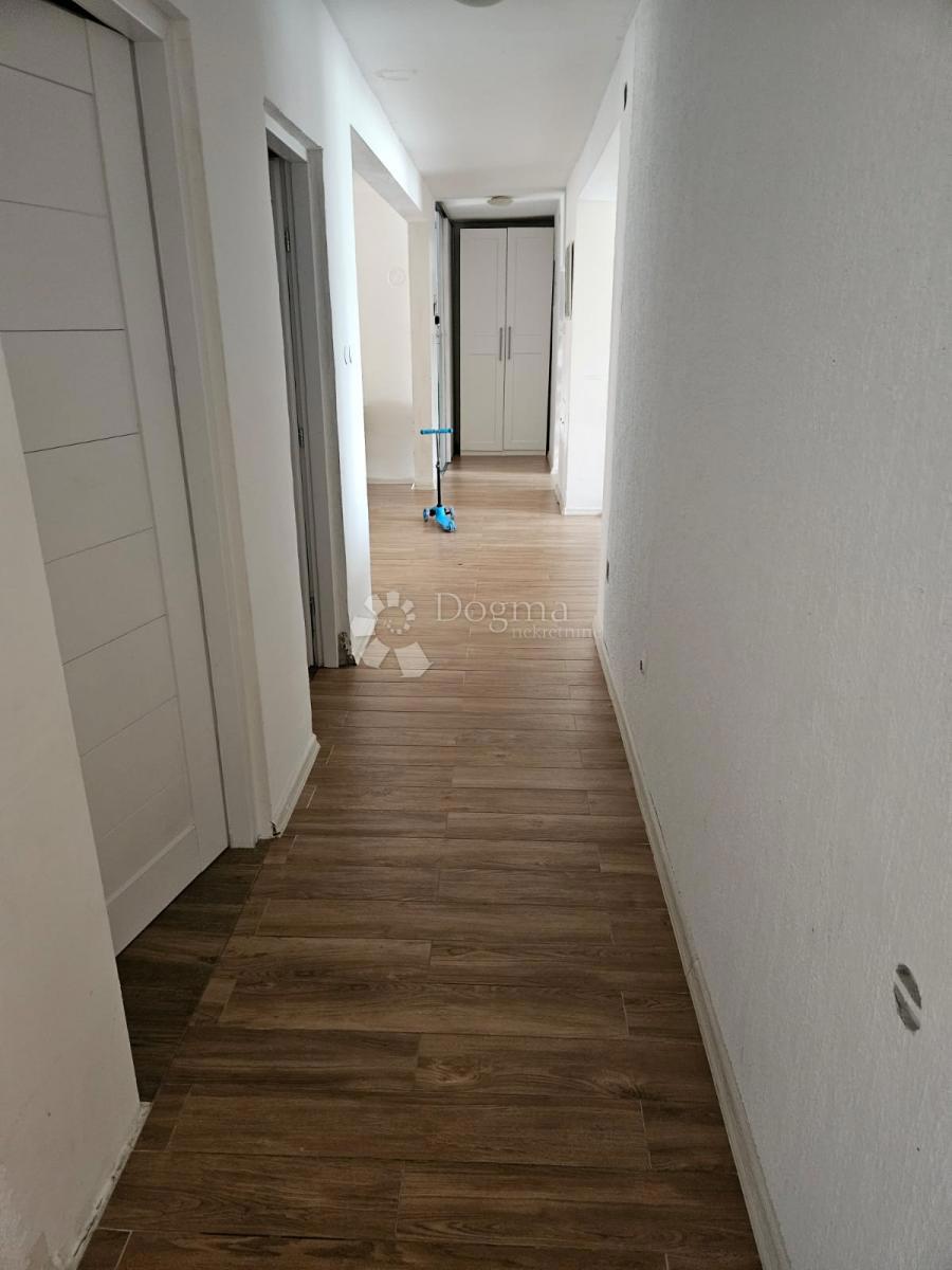 Hiša Privlaka, 262m2
