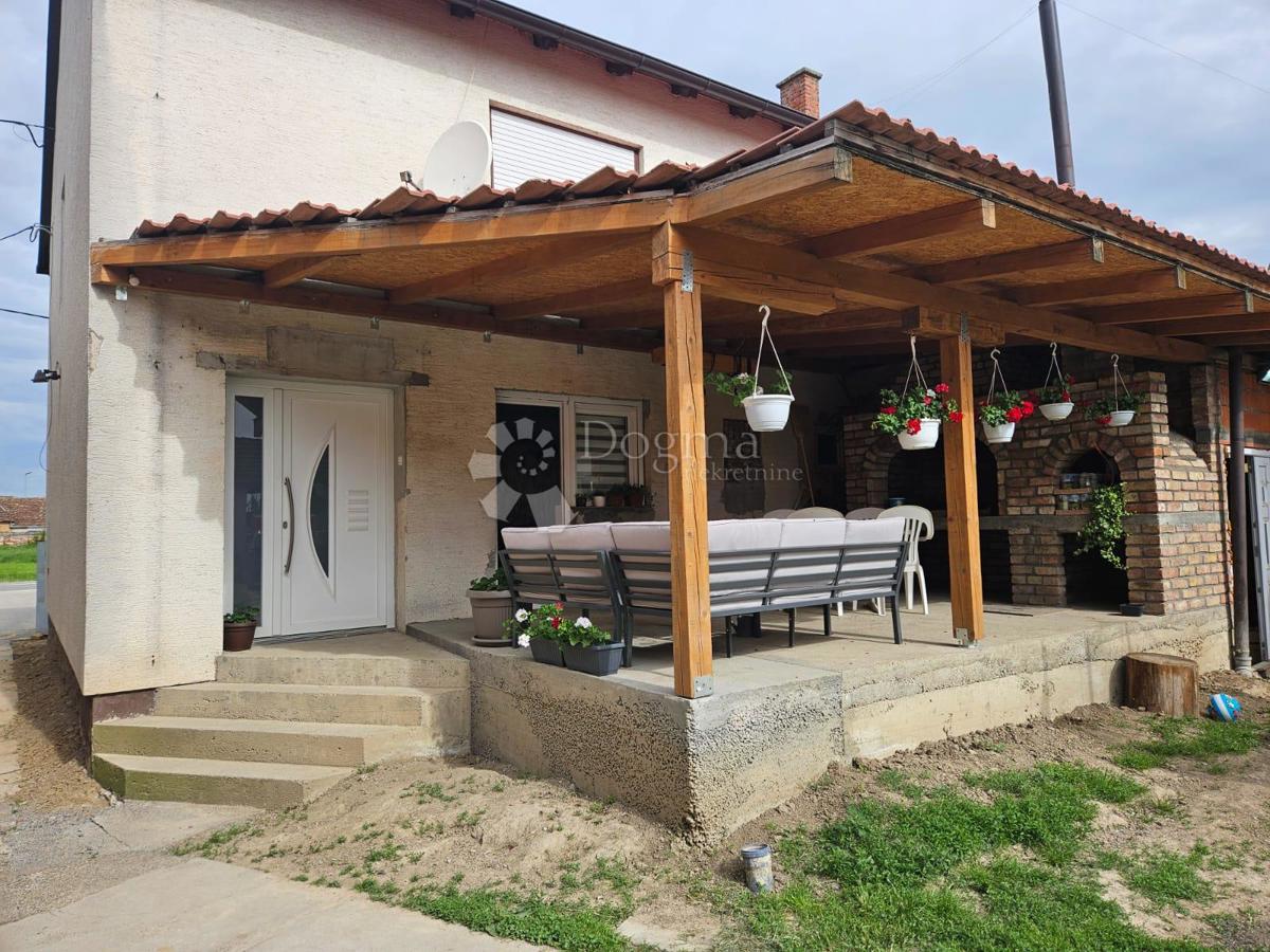 Hiša Privlaka, 262m2