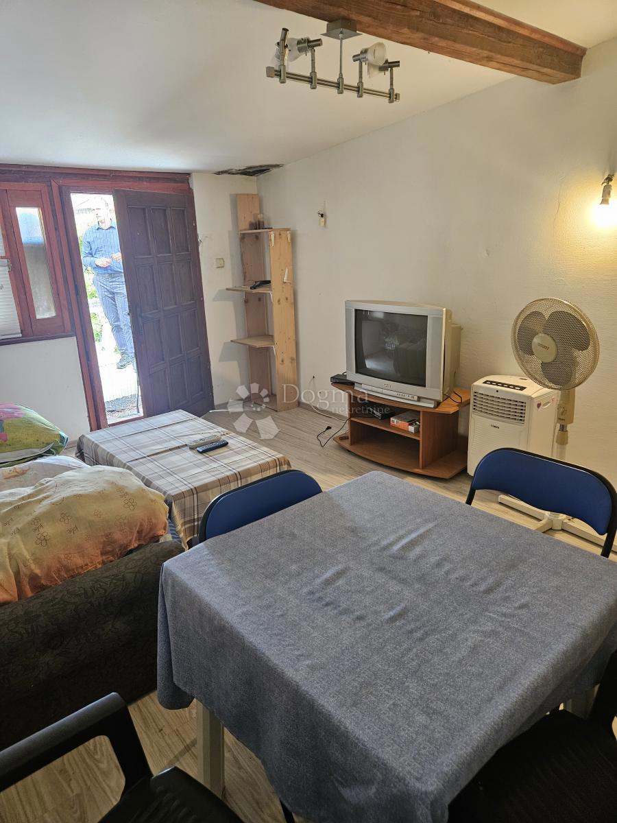 Hiša Garica, Vrbnik, 200m2