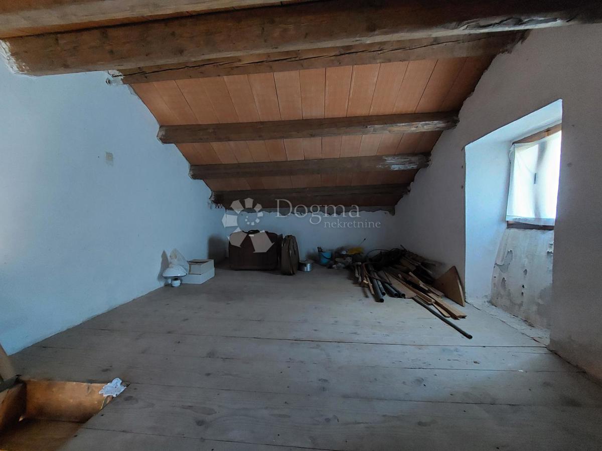 Hiša Labin, 65m2