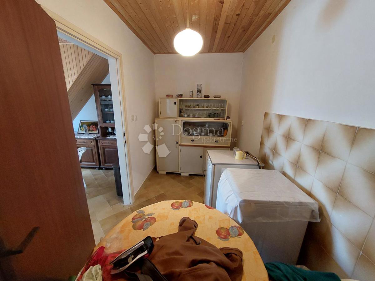 Hiša Labin, 65m2