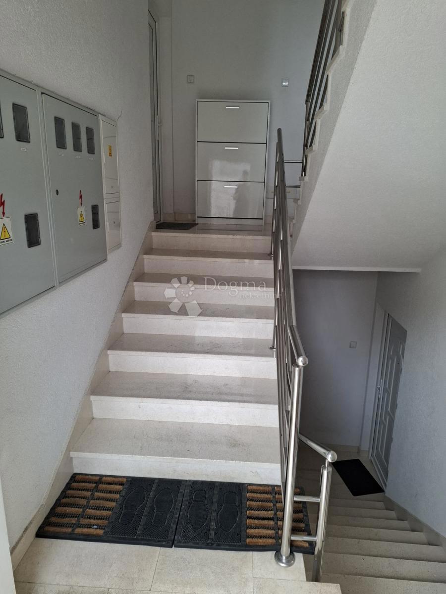 Stanovanje Supetar, 57,50m2