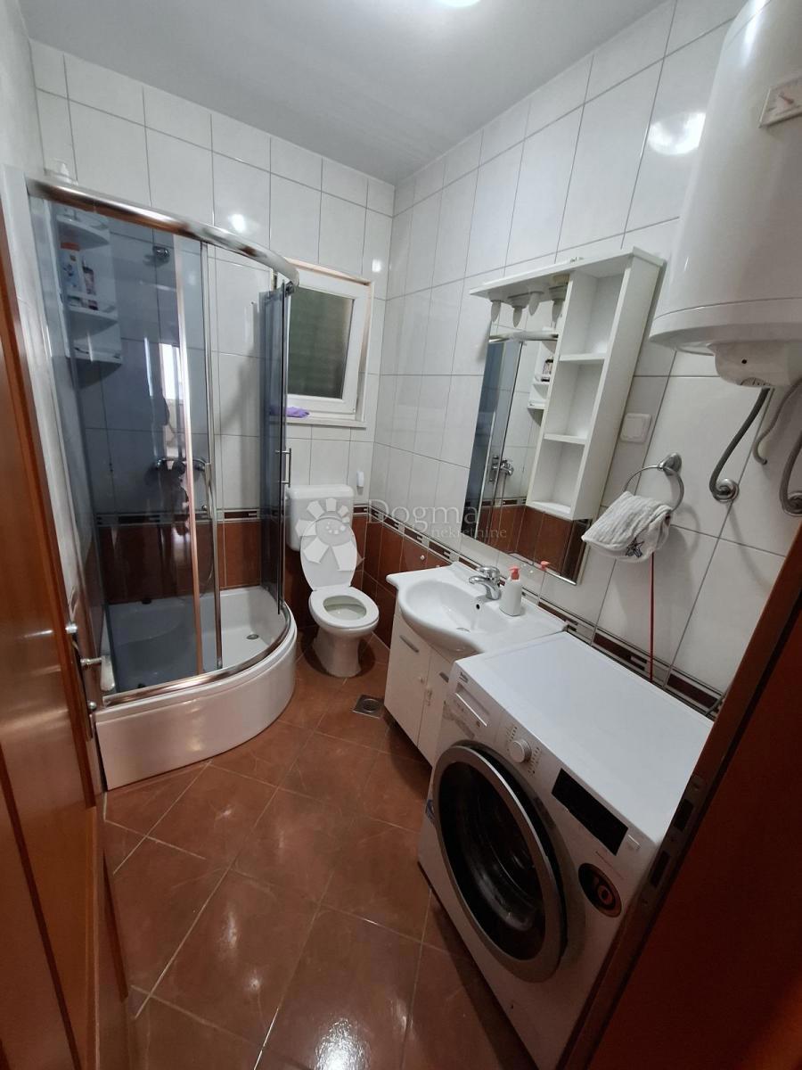 Stanovanje Supetar, 57,50m2