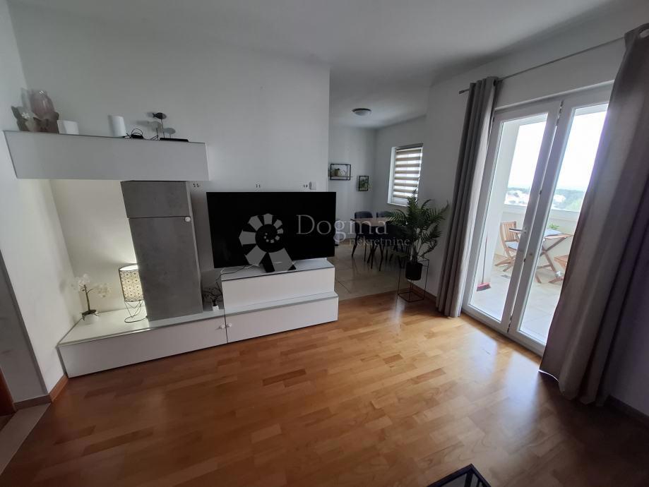 Stanovanje Supetar, 57,50m2