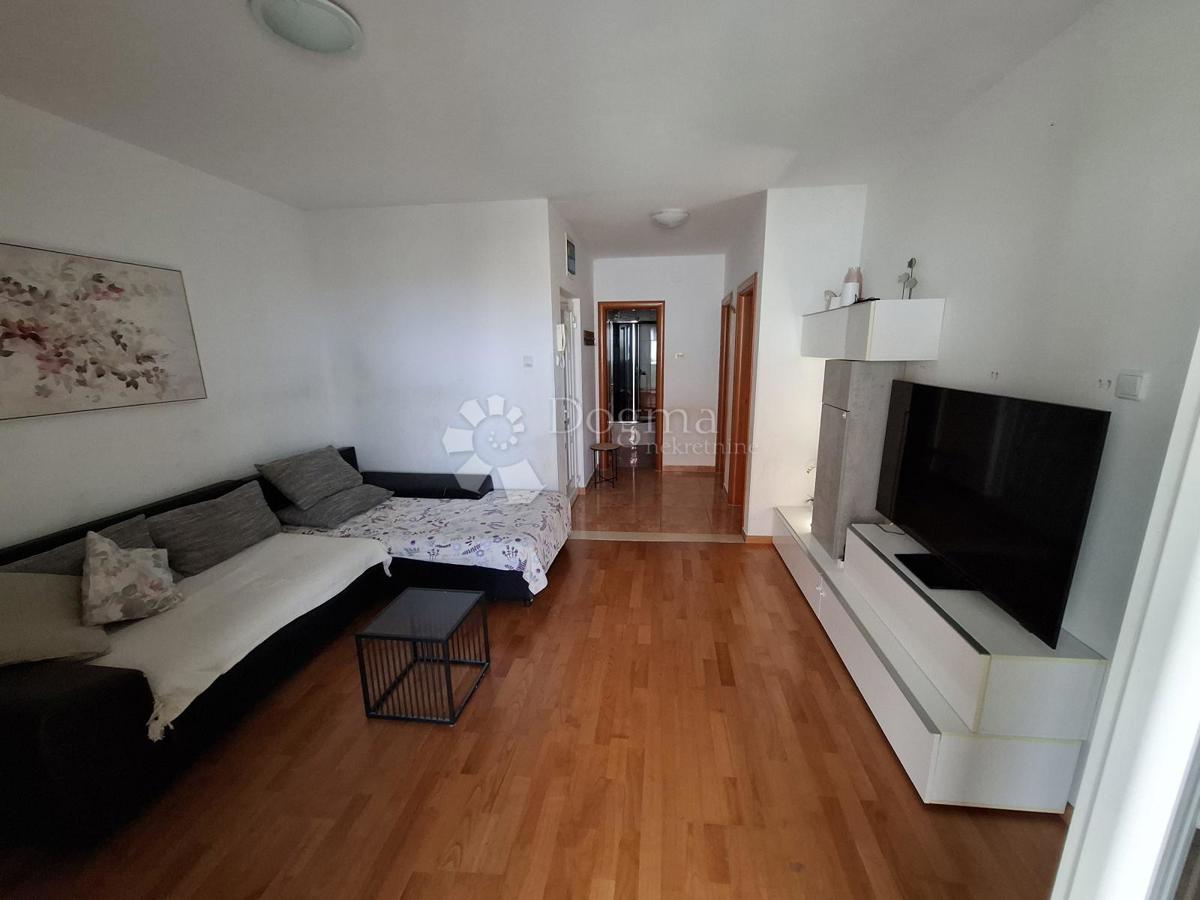 Stanovanje Supetar, 57,50m2