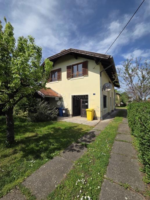 Hiša Centar, Sisak, 204m2