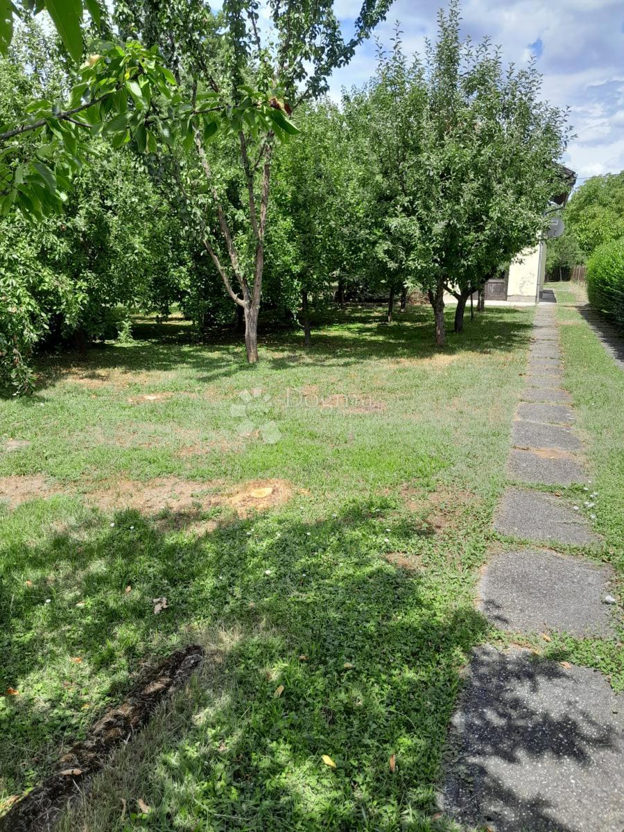 Hiša Centar, Sisak, 204m2