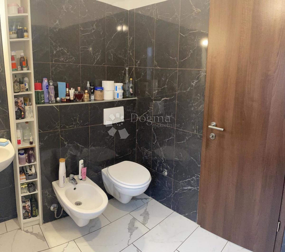Apartma Lumbarda, 112m2
