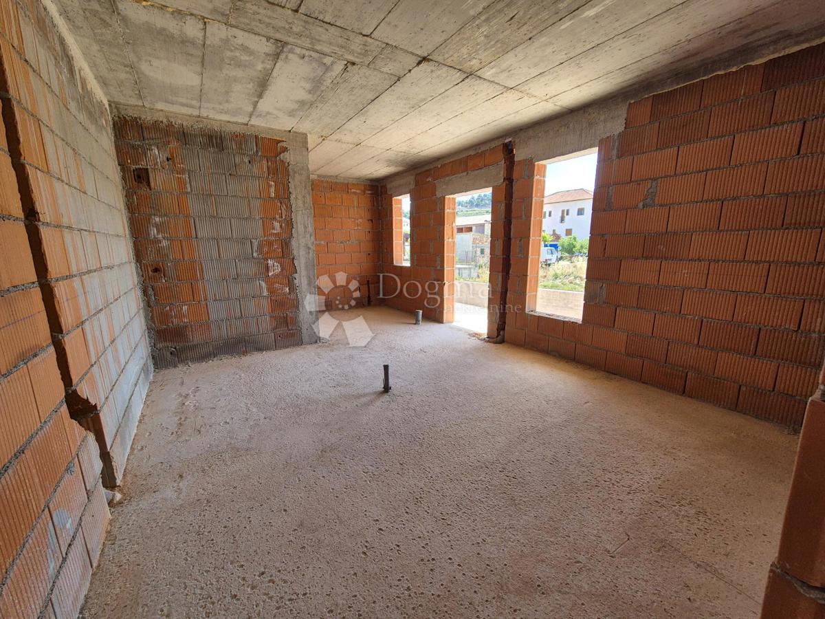 Poslovni prostor Crnica, Šibenik, 45,34m2