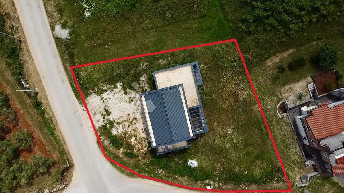 Hiša Sveti Lovreč, 180m2