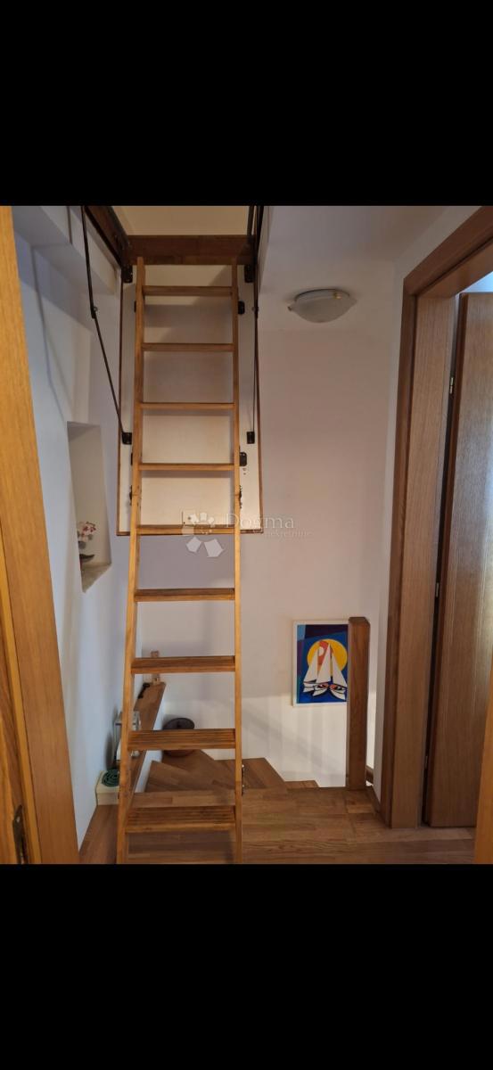 Hiša Omišalj, 82m2