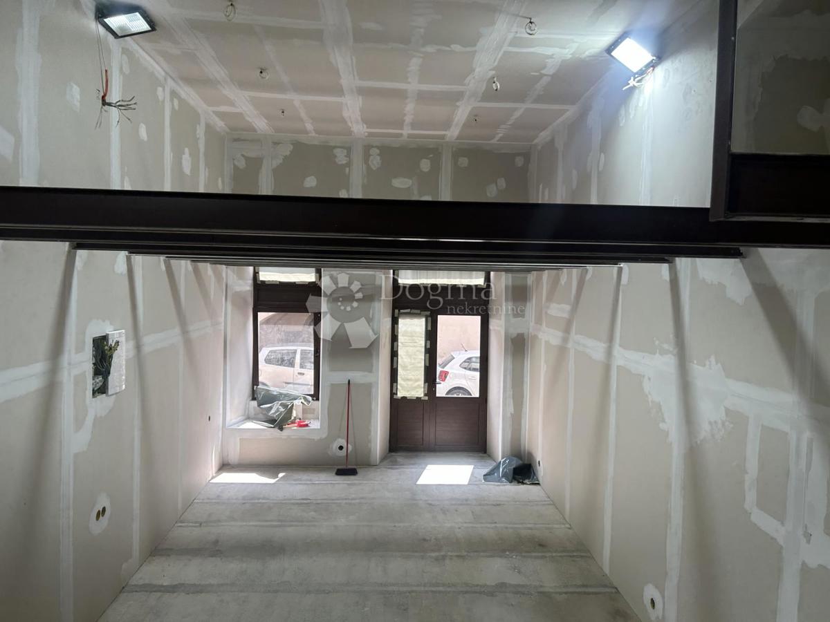 Poslovni prostor Volosko, Opatija, 85,60m2