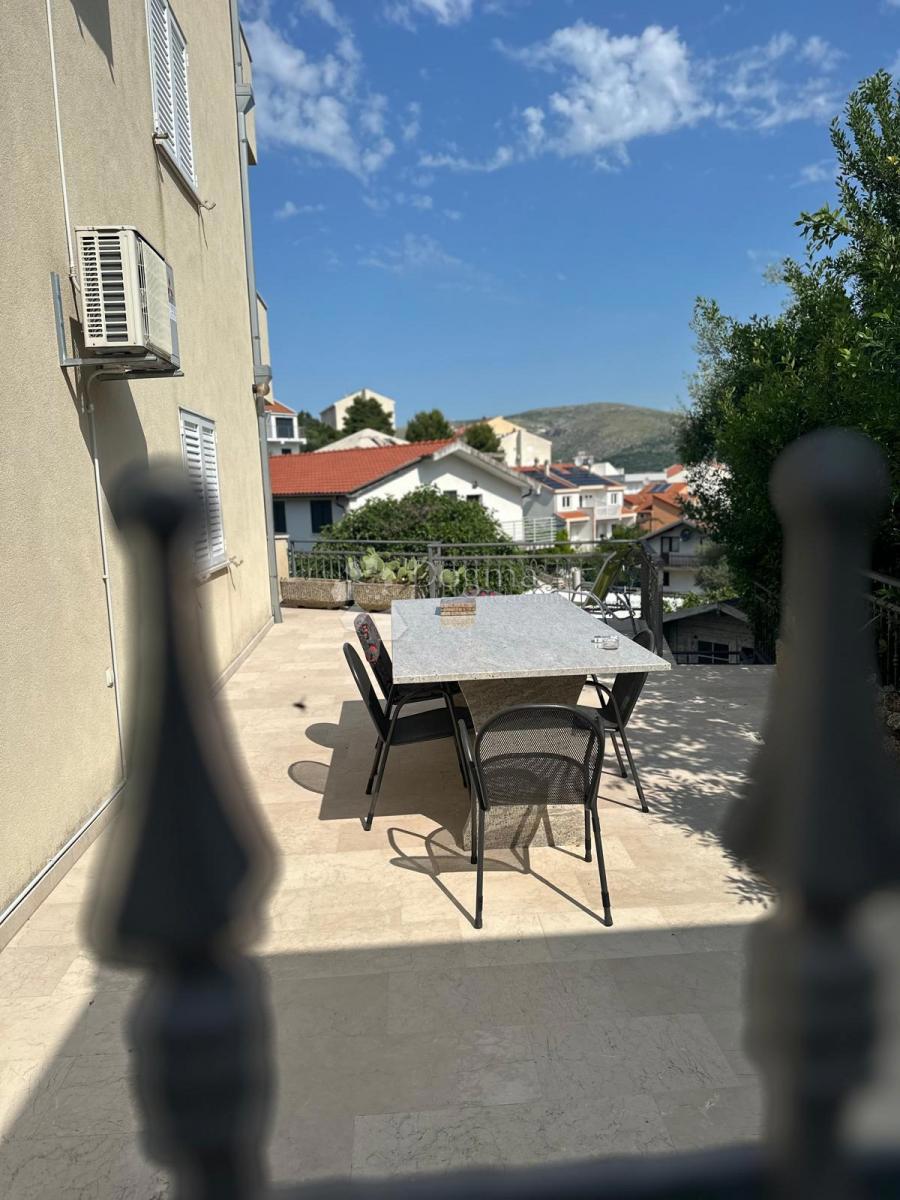 Hiša Mastrinka, Trogir - Okolica, 156m2