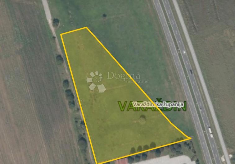 Zazidljivo zemljišče Brezje, Varaždin, 24.935m2