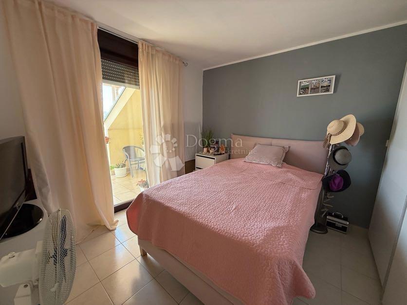 Apartma Karlobag, 46m2