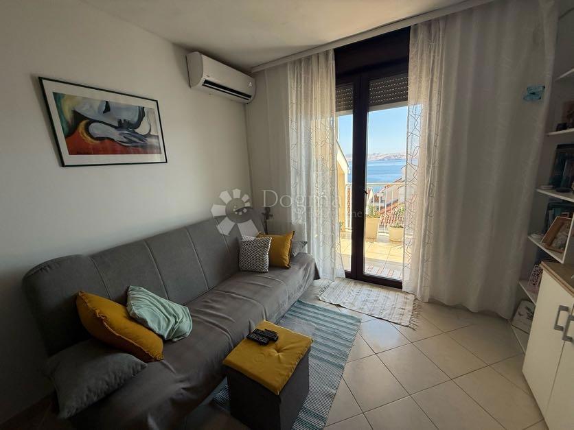 Apartma Karlobag, 46m2