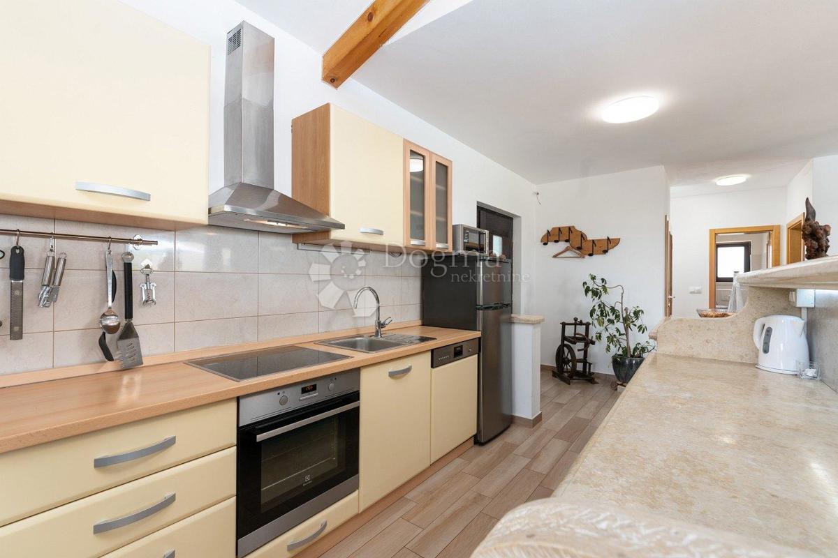 Hiša Višnjan, 160m2