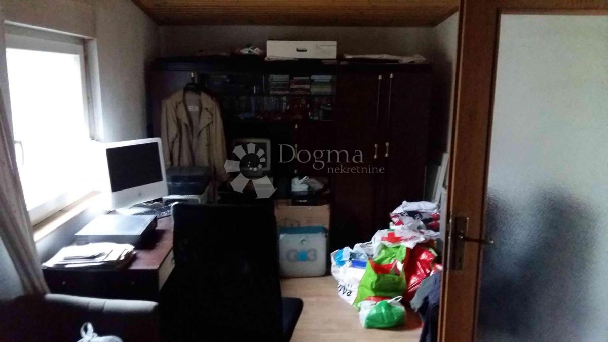 Hiša Zmajevac, Kneževi Vinogradi, 150m2