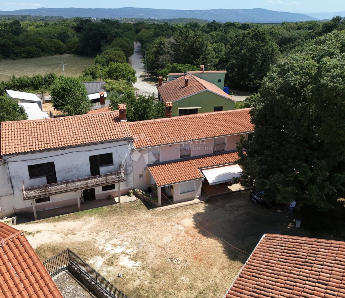 Stanovanje Hreljići, Marčana, 316m2