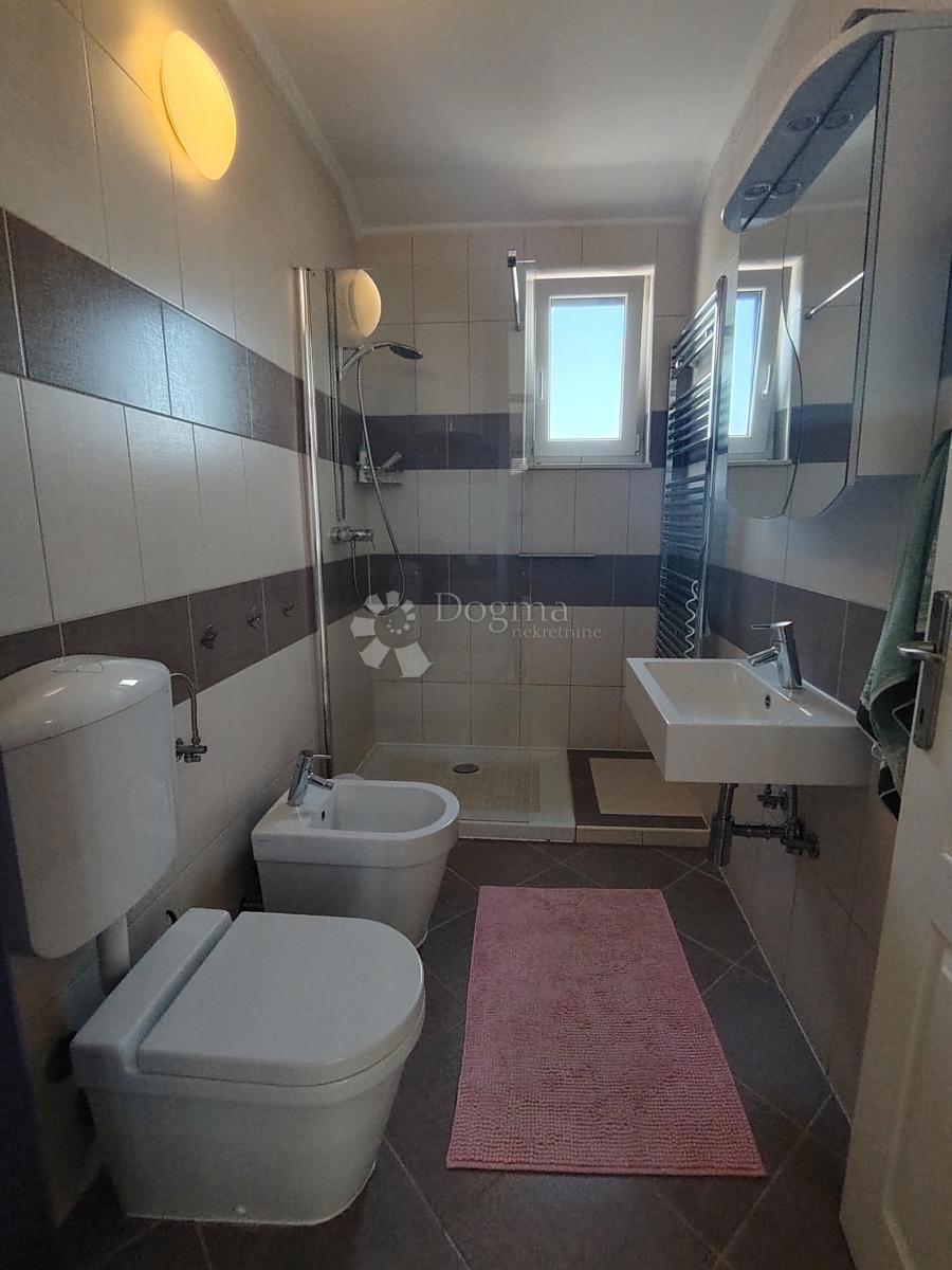Apartma Novigrad, 122,39m2