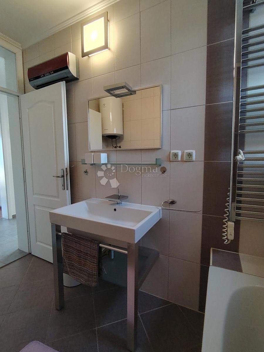 Apartma Novigrad, 122,39m2