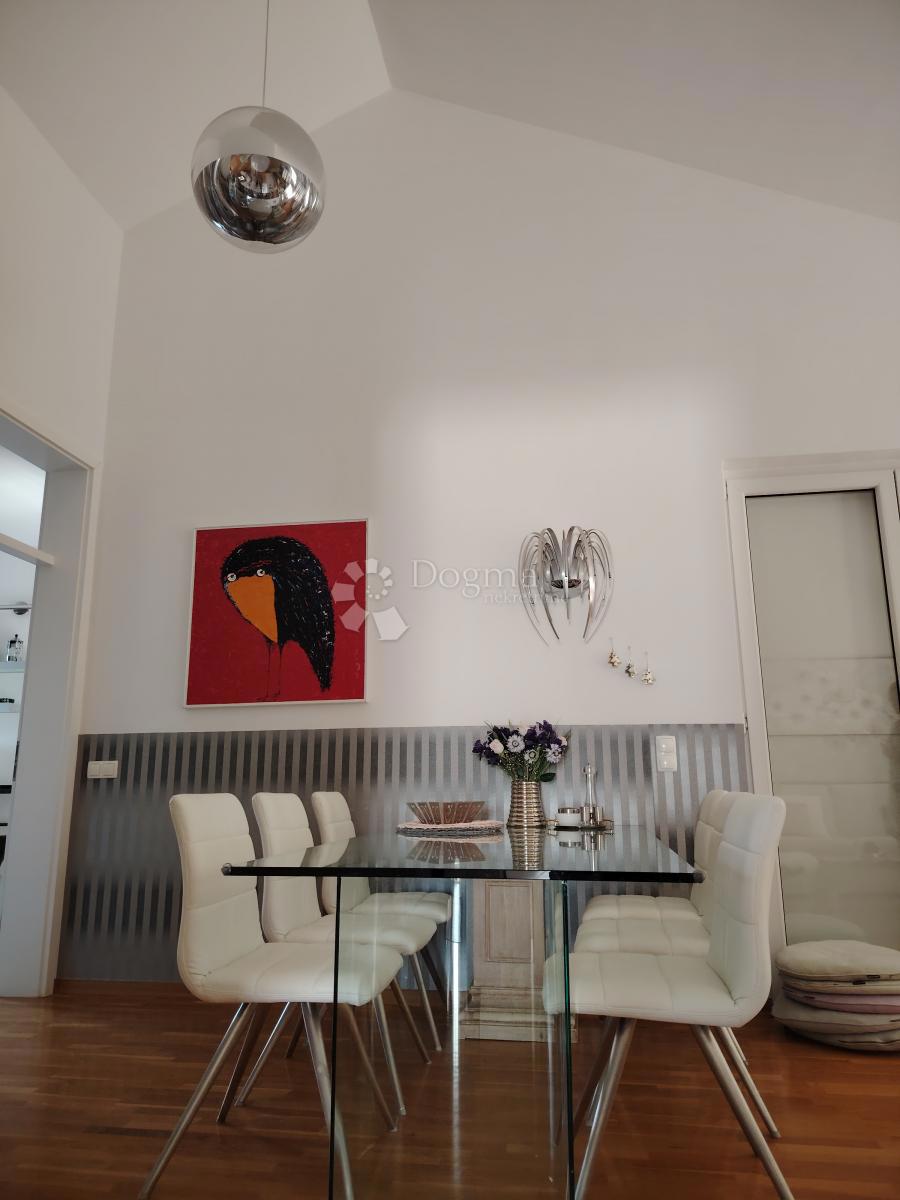 Apartma Novigrad, 122,39m2