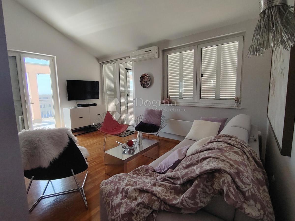 Apartma Novigrad, 122,39m2