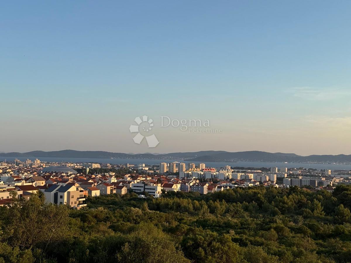 Zazidljivo zemljišče Vidikovac, Zadar, 1.900m2