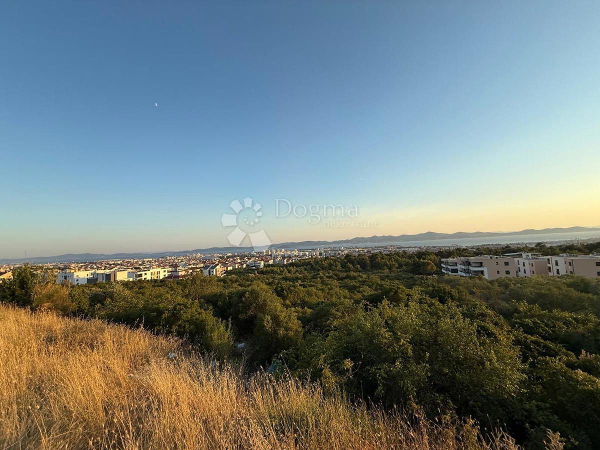 Zazidljivo zemljišče Vidikovac, Zadar, 1.900m2
