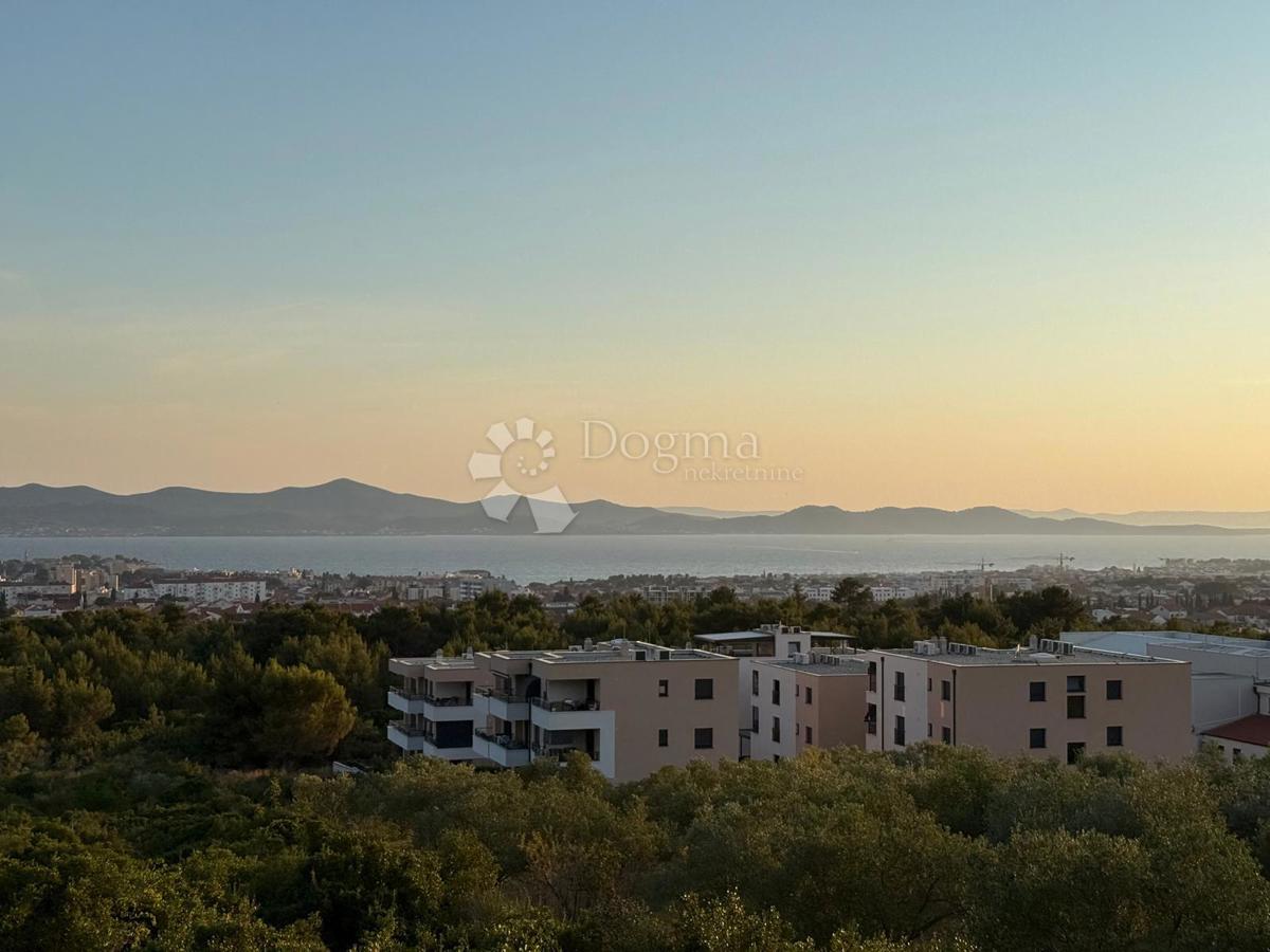 Zazidljivo zemljišče Vidikovac, Zadar, 1.900m2