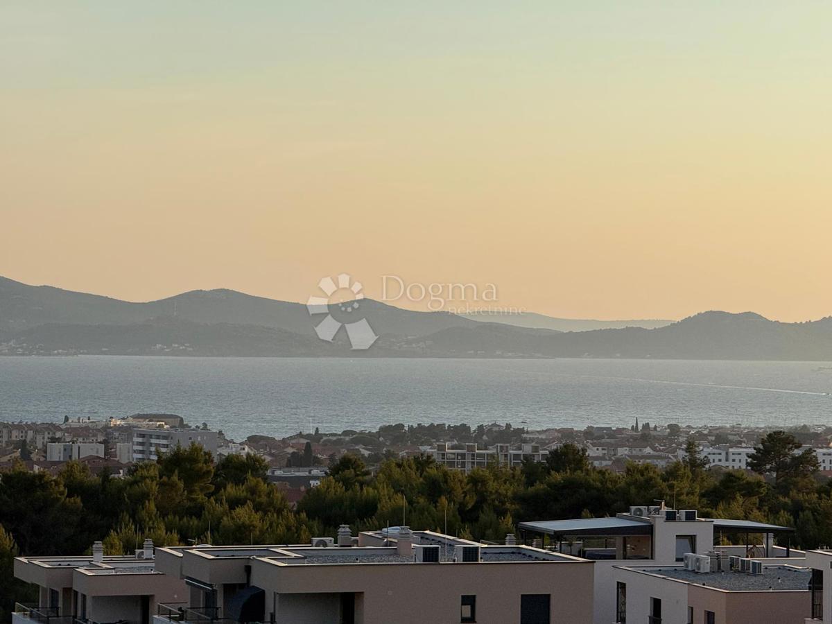 Zazidljivo zemljišče Vidikovac, Zadar, 1.900m2