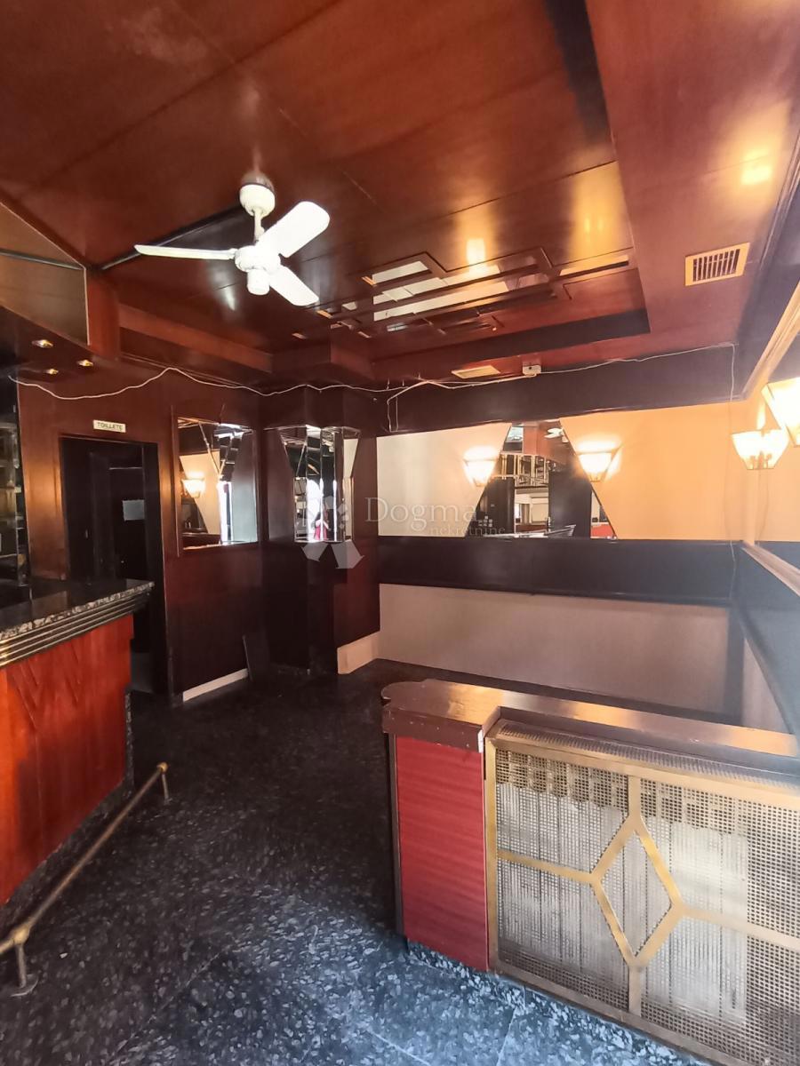 Poslovni prostor Centar, Slavonski Brod, 135m2