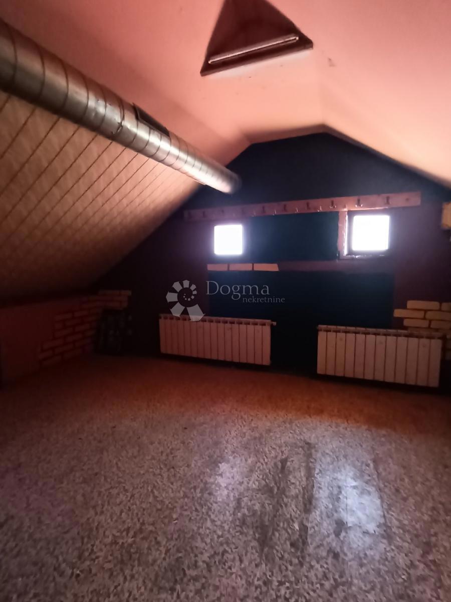 Poslovni prostor Centar, Slavonski Brod, 135m2