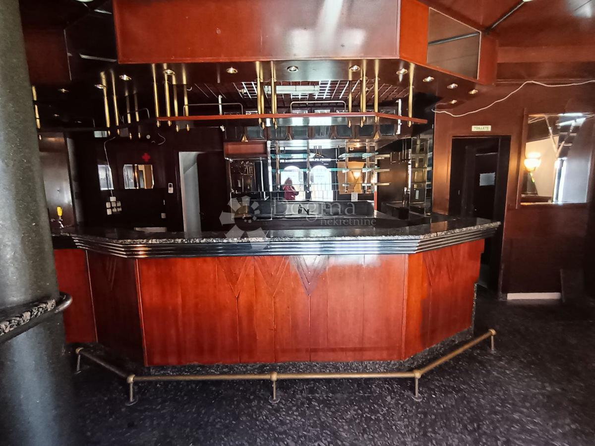 Poslovni prostor Centar, Slavonski Brod, 135m2